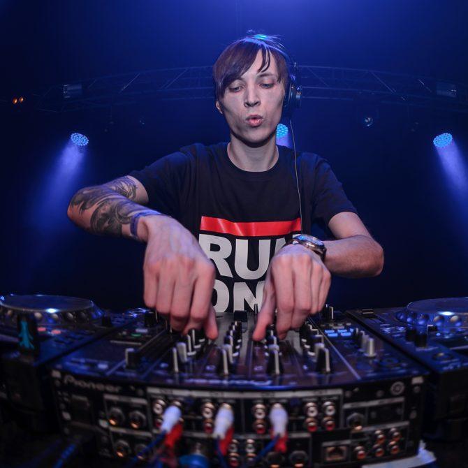 Neuropunk0019